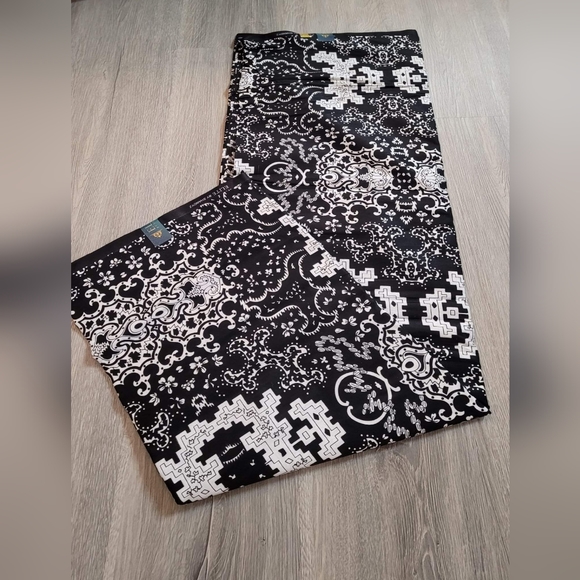 AFRICAN FABRICS  1OO% COTTON  ● 6 YARDS FABRICS - Picture 2 of 16